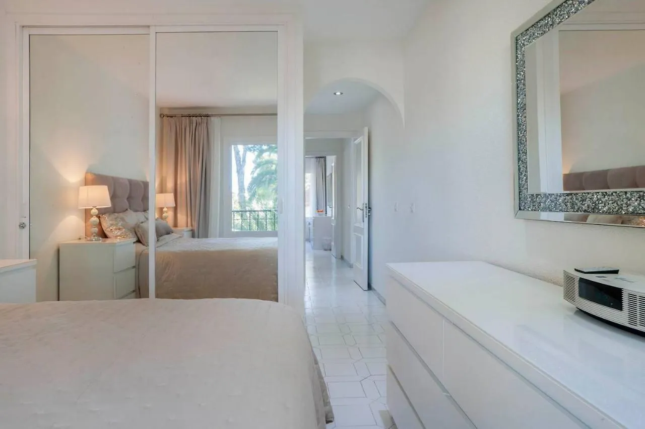 מיחאס Miraflores Apartment